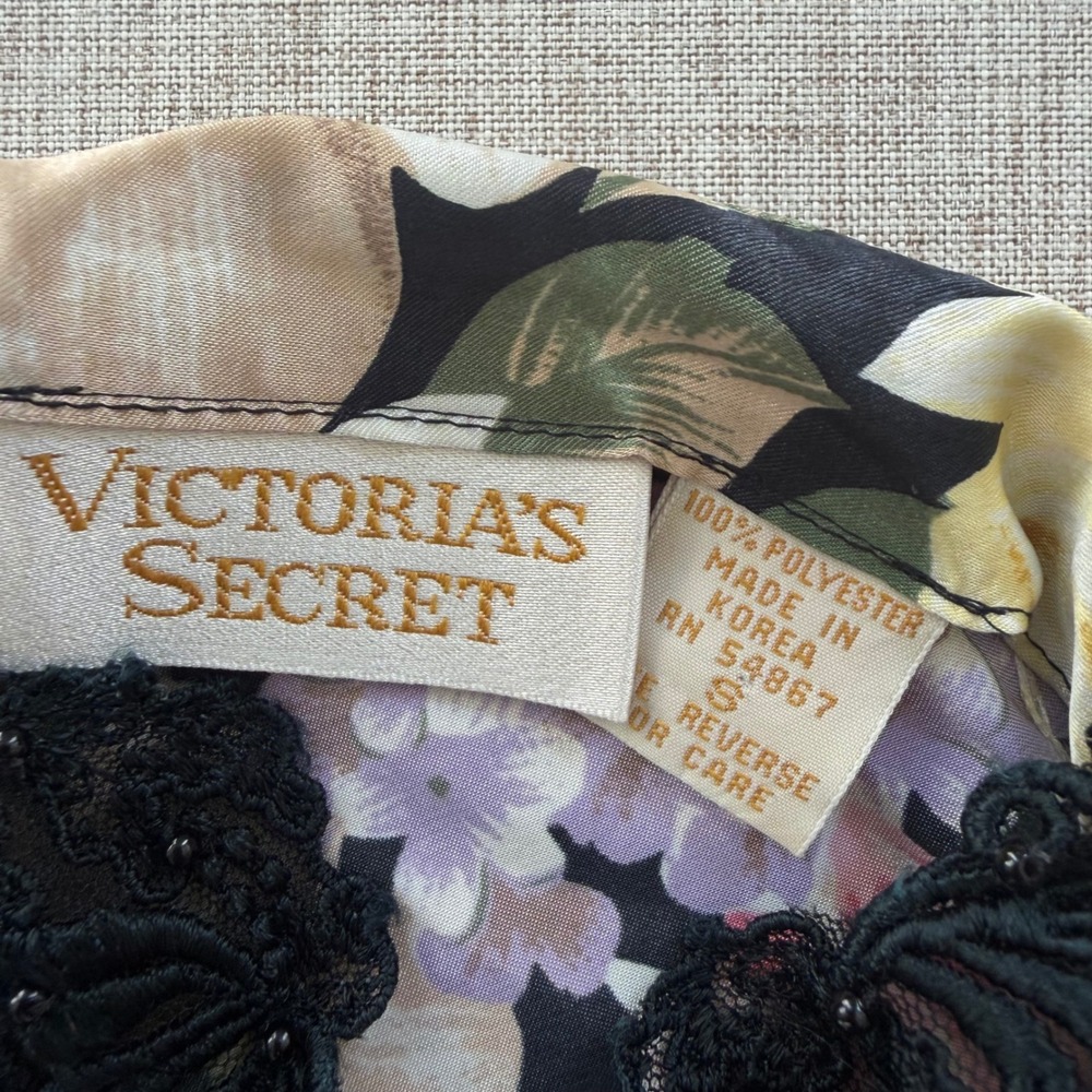 Vintage Victorias Secret Gold Label Floral Lace Beaded Camisole Top Small Black - Picture 3 of 6